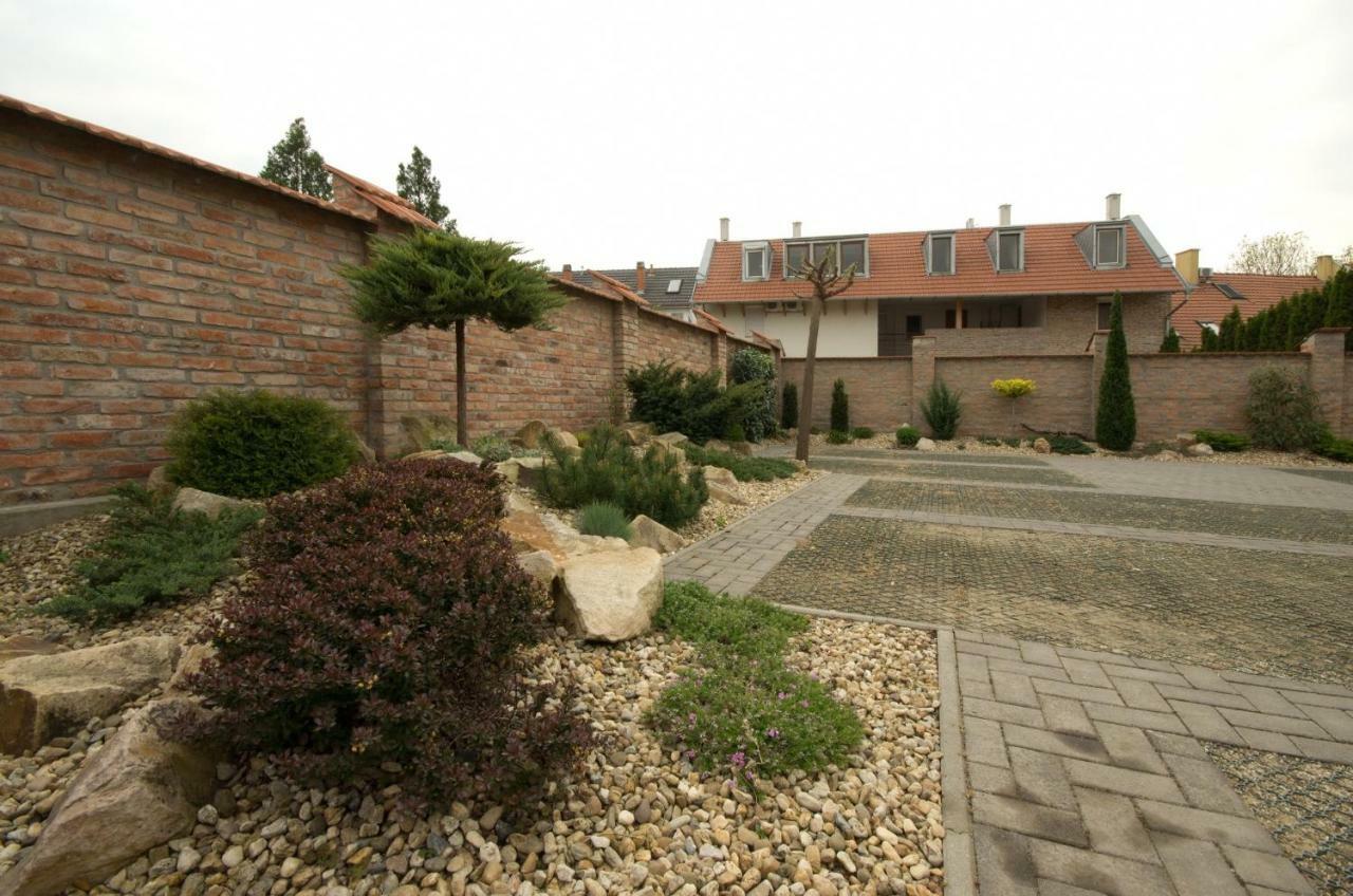 Royal Residence Apartments Gyula Luaran gambar