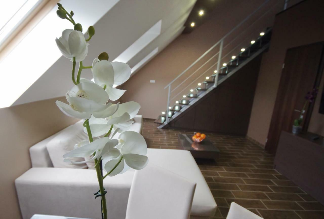Royal Residence Apartments Gyula Luaran gambar