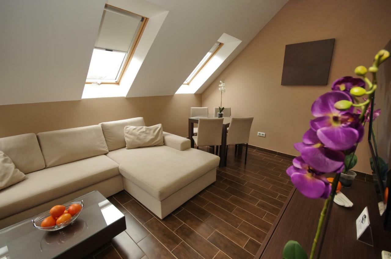 Royal Residence Apartments Gyula Luaran gambar